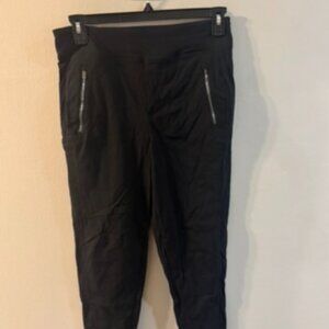 NWOT Athleta black joggers 🖤 size 8.